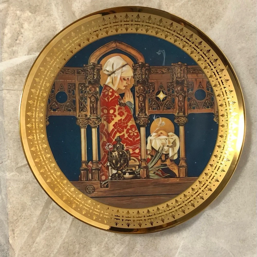 Royal Cornwall Porcelain Wall Plate Wall/Stand Decor